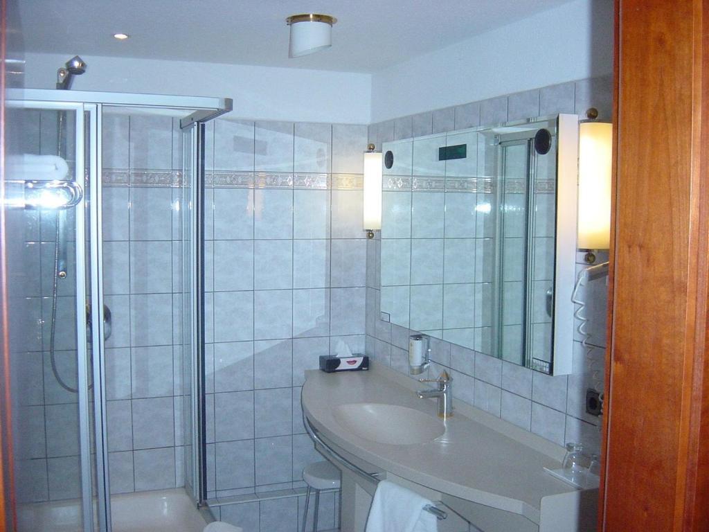 Hotel La Vigie & Ristorante Belvedere Дуйсбург Номер фото